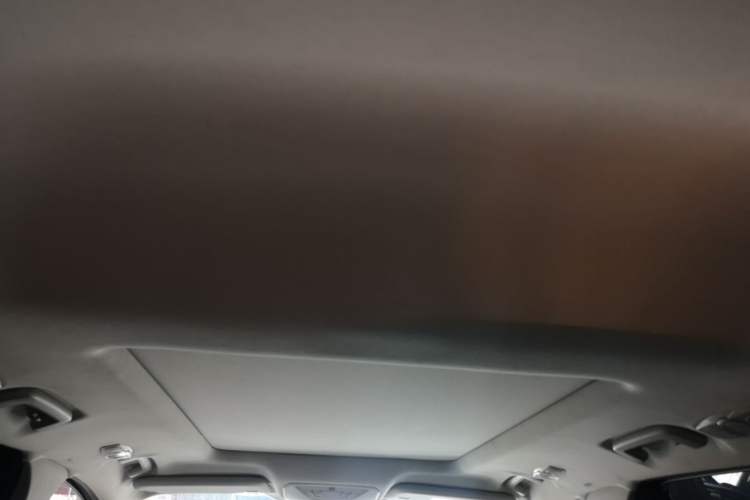 Used Ford Kuga 2017 EcoBoost 180 Four-Wheel Drive Luxury Wing Model Headliner