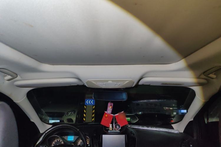 Used Ford Kuga 2017 EcoBoost 180 Two-Wheel-Drive Tiger Leap Model Headliner