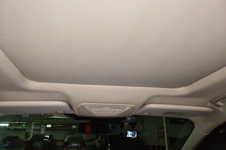 Used Ford Kuga 2017 EcoBoost 180 Two-Wheel-Drive Platinum Edition Headliner
