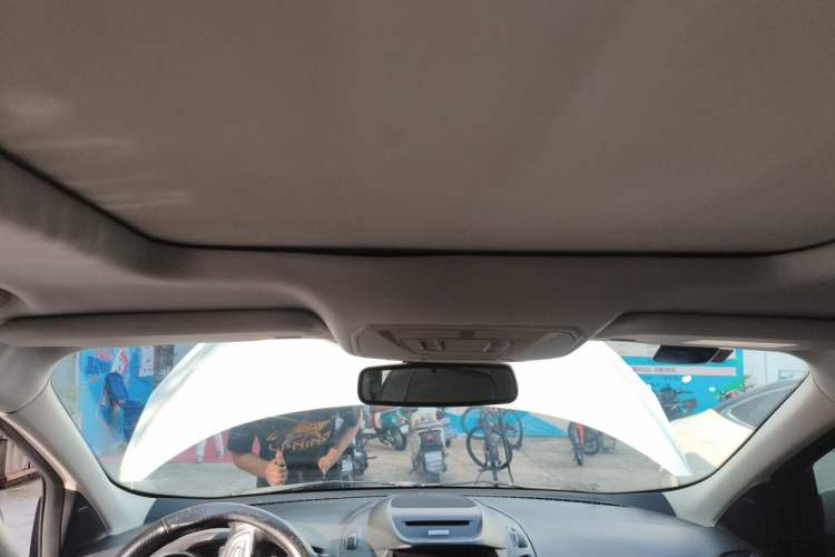 Used Ford Kuga 2017 EcoBoost 180 Two-Wheel-Drive Luxury Wing Edition Headliner