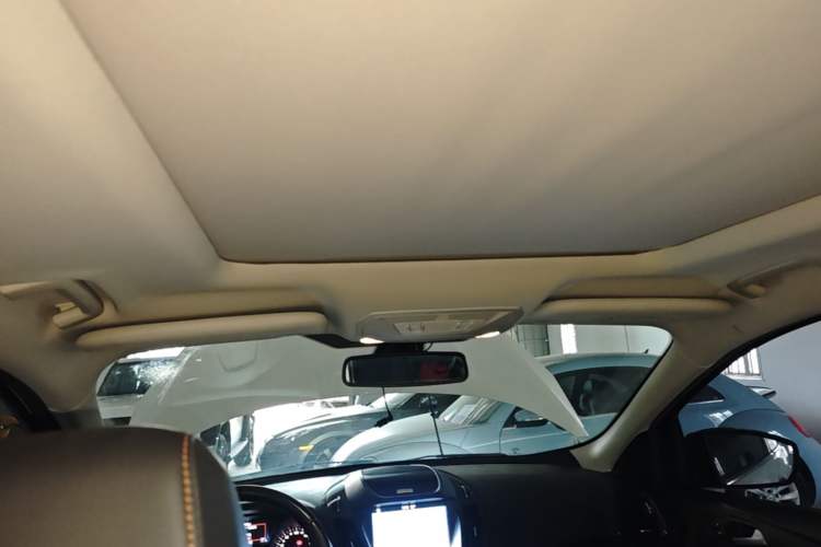 Used Ford Kuga 2017 EcoBoost 245 Four-Wheel-Drive Sport Model Headliner