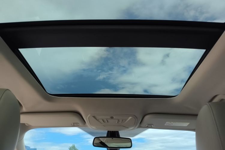 Used Ford Kuga 2017 EcoBoost 180 Four-Wheel Drive Luxury Wing Model Headliner