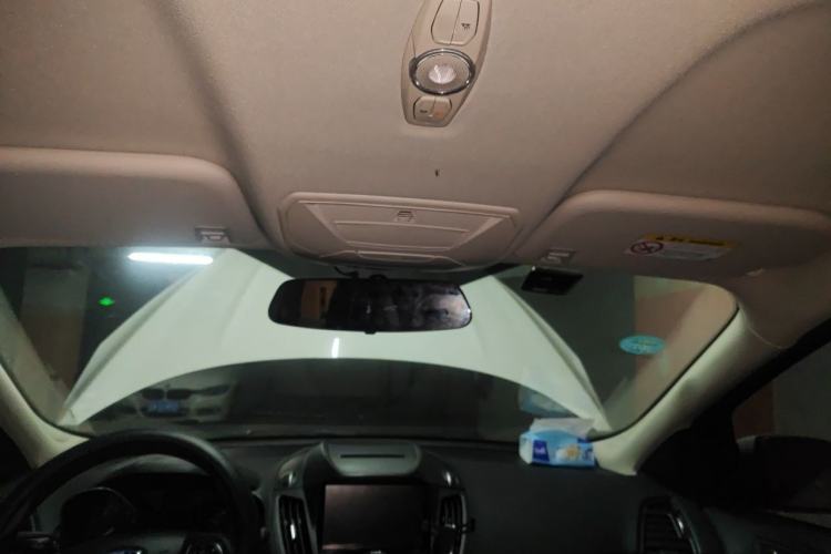 Used Ford Kuga 2017 EcoBoost 180 Two-Wheel-Drive Elite Trim Headliner