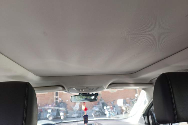 Used Ford Kuga 2017 EcoBoost 180 Four-Wheel Drive Luxury Wing Model Headliner