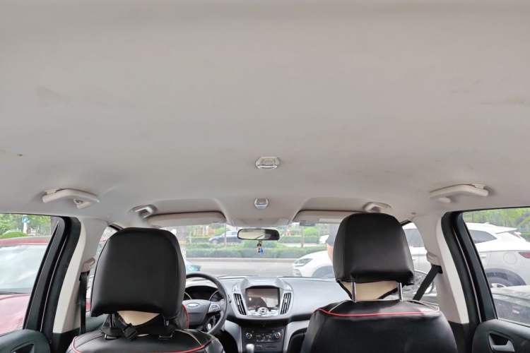 Used Ford Kuga 2017 EcoBoost 180 Two-Wheel-Drive Elite Trim Headliner