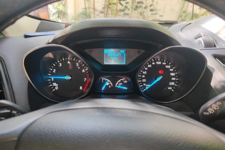 Used Ford Kuga 2017 EcoBoost 180 Two-Wheel-Drive Tiger Leap Model Instrument Cluster