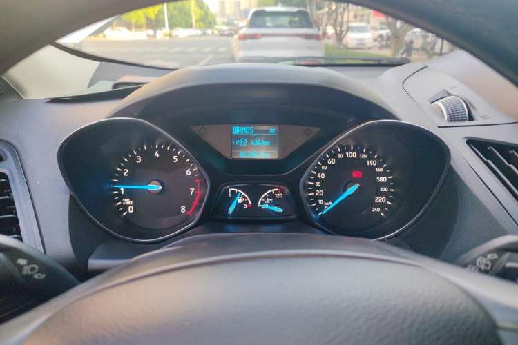 Used Ford Kuga 2017 EcoBoost 180 Two-Wheel-Drive Tiger Leap Model Instrument Cluster
