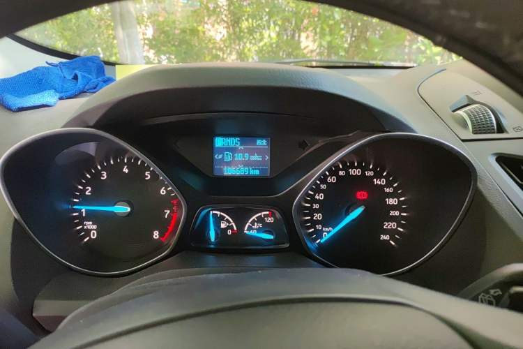 Used Ford Kuga 2017 EcoBoost 180 Two-Wheel-Drive Tiger Leap Model Instrument Cluster
