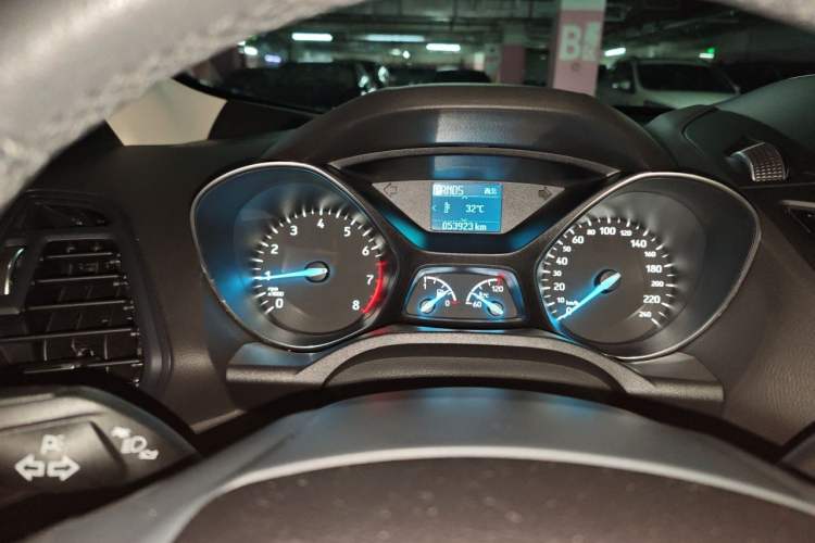 Used Ford Kuga 2017 EcoBoost 180 Two-Wheel-Drive Tiger Leap Model Instrument Cluster