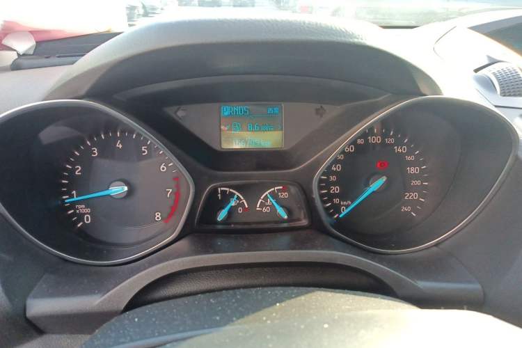 Used Ford Kuga 2017 EcoBoost 180 Two-Wheel-Drive Tiger Leap Model Instrument Cluster