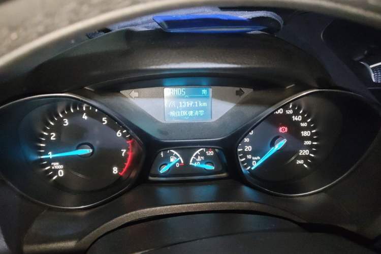 Used Ford Kuga 2017 EcoBoost 180 Two-Wheel-Drive Platinum Edition Instrument Cluster