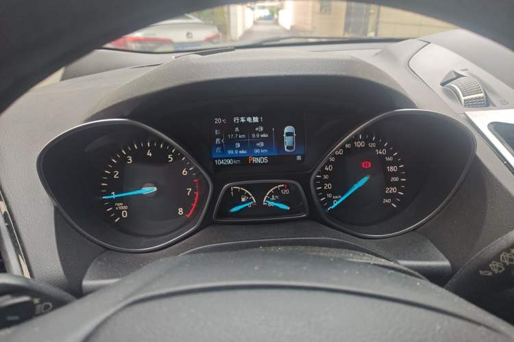 Used Ford Kuga 2017 EcoBoost 180 Two-Wheel-Drive Luxury Wing Edition Instrument Cluster