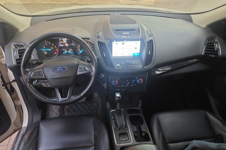 Used Ford Kuga 2017 EcoBoost 180 Two-Wheel-Drive Luxury Wing Edition Interior 2