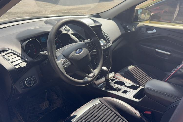Used Ford Kuga 2017 EcoBoost 180 Two-Wheel-Drive Elite Trim Interior 3