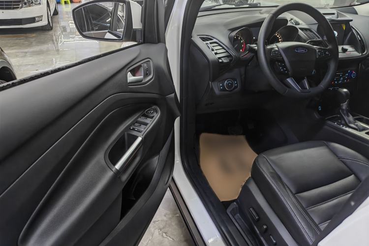 Used Ford Kuga 2017 EcoBoost 245 4x4 Prestige Edition Interior 3