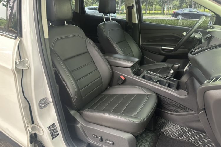 Used Ford Kuga 2017 EcoBoost 245 Four-Wheel Drive Platinum Edition Interior 3