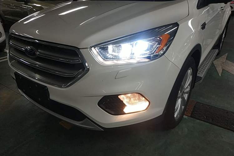 Used Ford Kuga 2017 EcoBoost 245 4x4 Prestige Edition Left Front Headlight