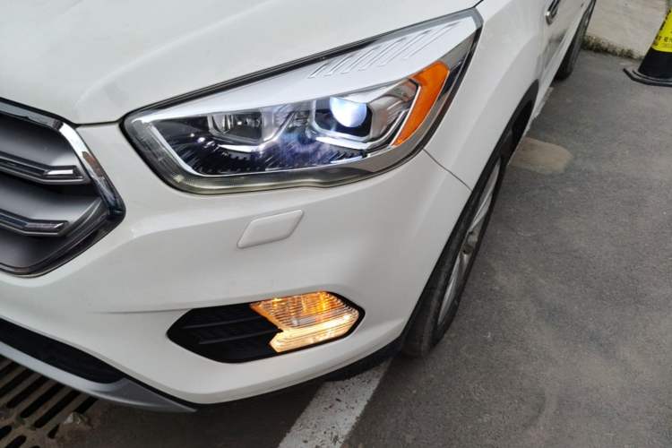 Used Ford Kuga 2017 EcoBoost 245 4x4 Prestige Edition Left Front Headlight