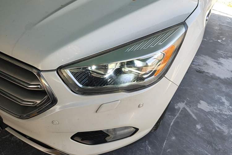 Used Ford Kuga 2017 EcoBoost 245 4x4 Prestige Edition Left Front Headlight