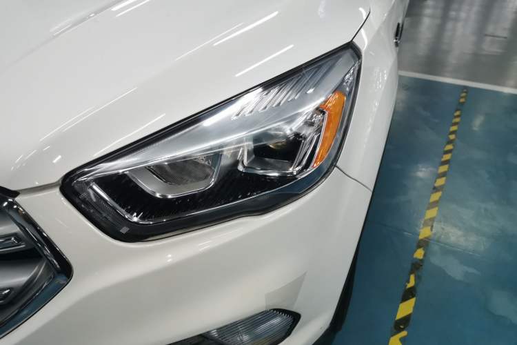 Used Ford Kuga 2017 EcoBoost 180 Two-Wheel-Drive Elite Trim Left Front Headlight