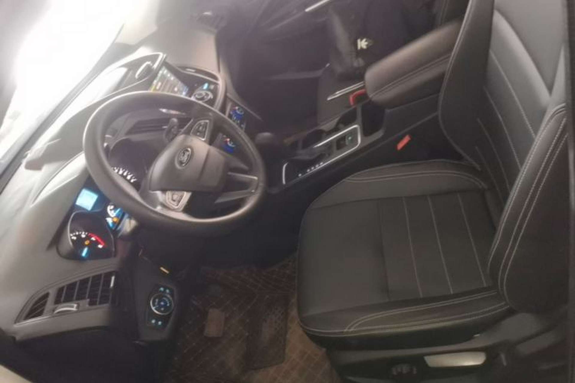 Used Ford Kuga 2017 EcoBoost 180 Two-Wheel-Drive Elite Trim Left Front Seat
