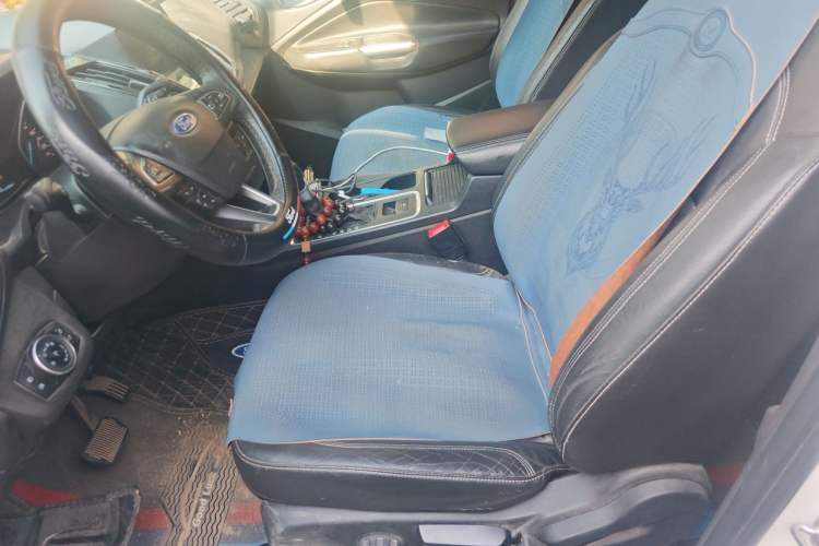 Used Ford Kuga 2017 EcoBoost 180 Two-Wheel-Drive Tiger Leap Model Left Front Seat