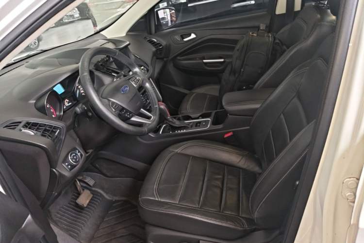 Used Ford Kuga 2017 EcoBoost 180 Two-Wheel-Drive Tiger Leap Model Left Front Seat