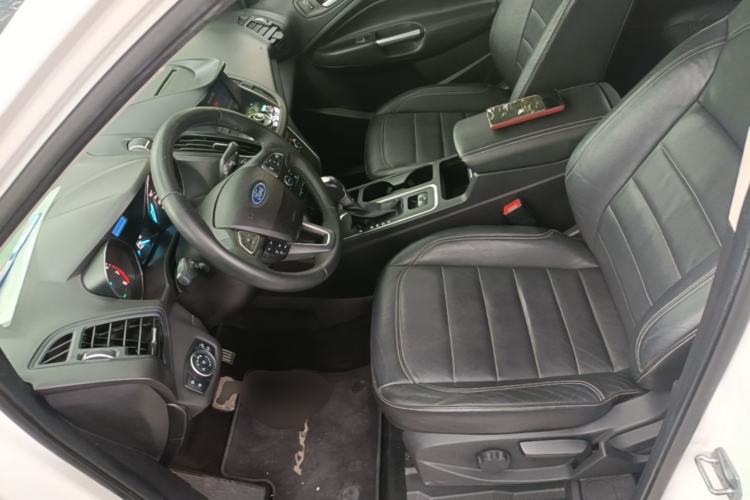 Used Ford Kuga 2017 EcoBoost 180 Two-Wheel-Drive Tiger Leap Model Left Front Seat