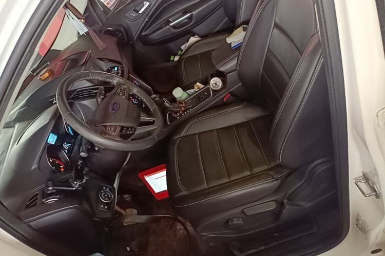 Used Ford Kuga 2017 EcoBoost 180 Two-Wheel-Drive Tiger Leap Model Left Front Seat
