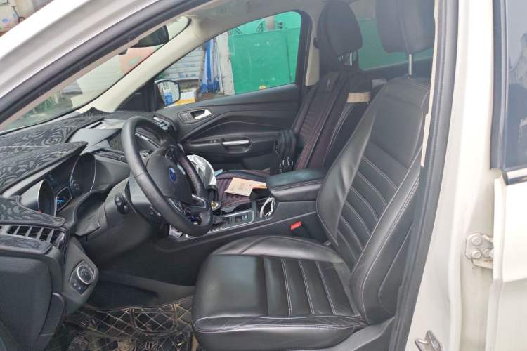 Used Ford Kuga 2017 EcoBoost 180 Four-Wheel Drive Titanium Edition Left Front Seat