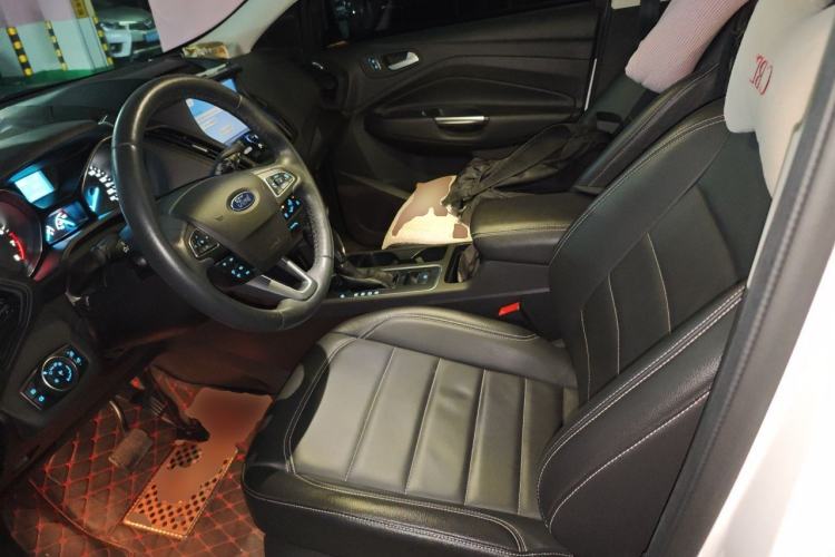 Used Ford Kuga 2017 EcoBoost 180 Two-Wheel-Drive Tiger Leap Model Left Front Seat