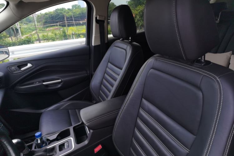 Used Ford Kuga 2017 EcoBoost 180 Two-Wheel-Drive Luxury Wing Edition Left Front Seat