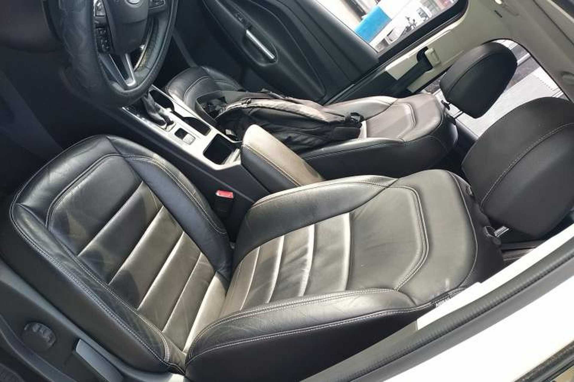 Used Ford Kuga 2017 EcoBoost 180 Two-Wheel-Drive Tiger Leap Model Left Front Seat