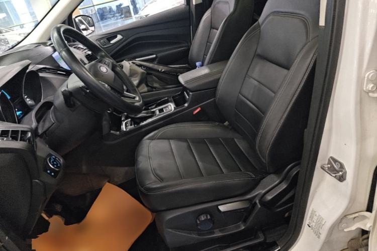 Used Ford Kuga 2017 EcoBoost 180 Two-Wheel-Drive Tiger Leap Model Left Front Seat