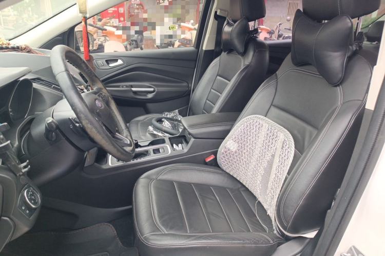 Used Ford Kuga 2017 EcoBoost 180 Two-Wheel-Drive Platinum Edition Left Front Seat