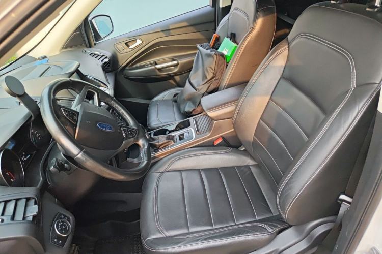 Used Ford Kuga 2017 EcoBoost 180 Two-Wheel-Drive Tiger Leap Model Left Front Seat