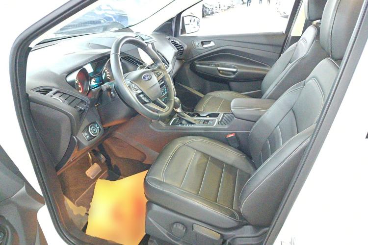 Used Ford Kuga 2017 EcoBoost 180 Two-Wheel-Drive Platinum Edition Left Front Seat