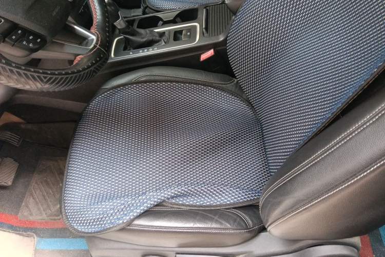 Used Ford Kuga 2017 EcoBoost 180 Two-Wheel-Drive Tiger Leap Model Left Front Seat