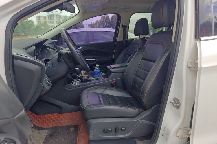Used Ford Kuga 2017 EcoBoost 245 Four-Wheel-Drive Sport Model Left Front Seat