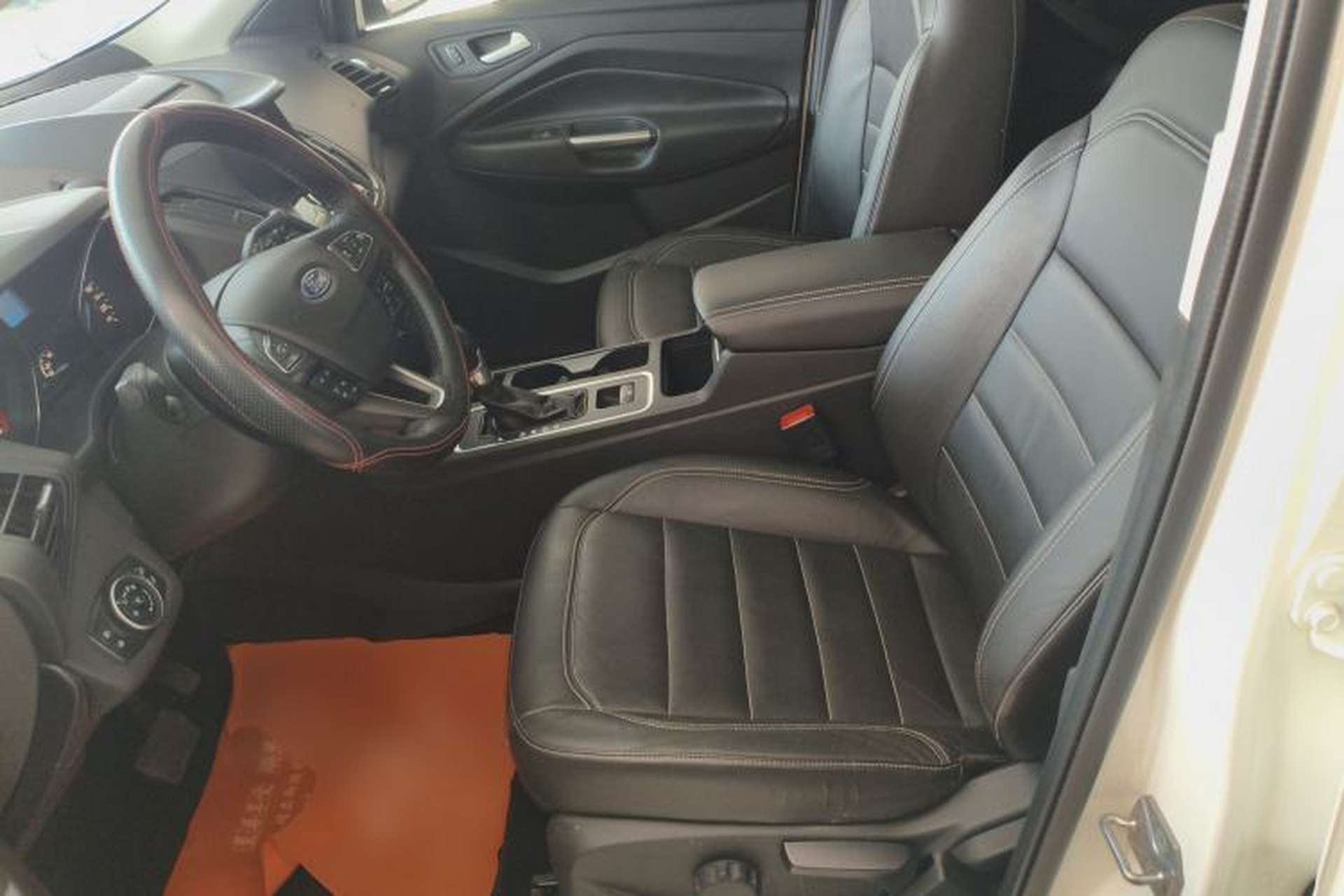 Used Ford Kuga 2017 EcoBoost 180 Two-Wheel-Drive Tiger Leap Model Left Front Seat