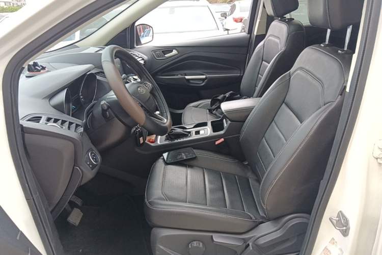 Used Ford Kuga 2017 EcoBoost 180 Two-Wheel-Drive Tiger Leap Model Left Front Seat