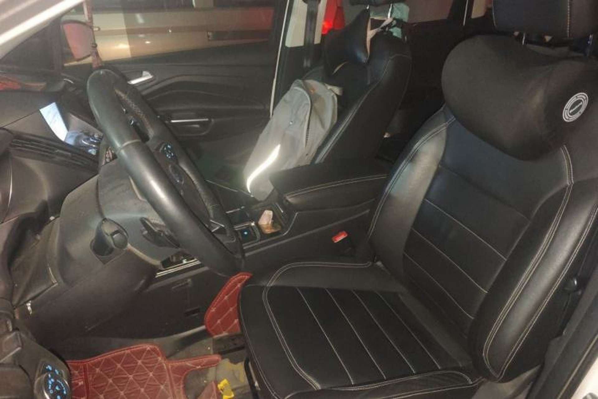 Used Ford Kuga 2017 EcoBoost 180 Two-Wheel-Drive Tiger Leap Model Left Front Seat