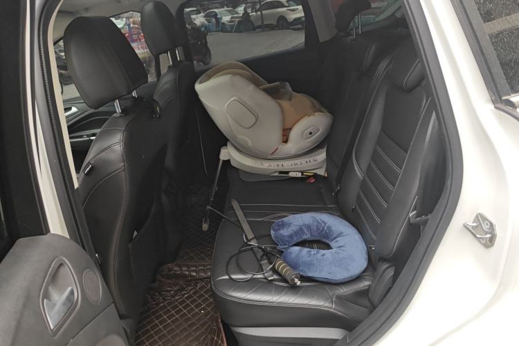 Used Ford Kuga 2017 EcoBoost 180 Two-Wheel-Drive Luxury Wing Edition Left Rear Seat