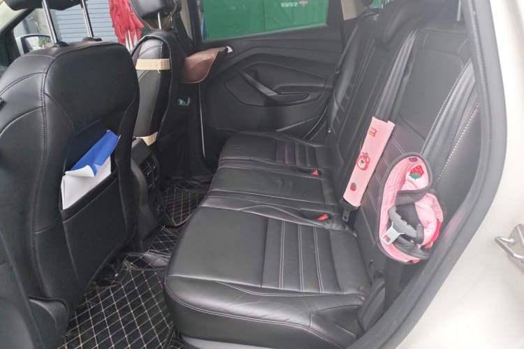 Used Ford Kuga 2017 EcoBoost 180 Four-Wheel Drive Titanium Edition Left Rear Seat