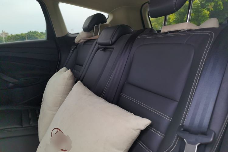 Used Ford Kuga 2017 EcoBoost 180 Two-Wheel-Drive Luxury Wing Edition Left Rear Seat