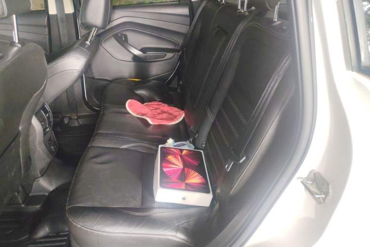Used Ford Kuga 2017 EcoBoost 180 Two-Wheel-Drive Luxury Wing Edition Left Rear Seat