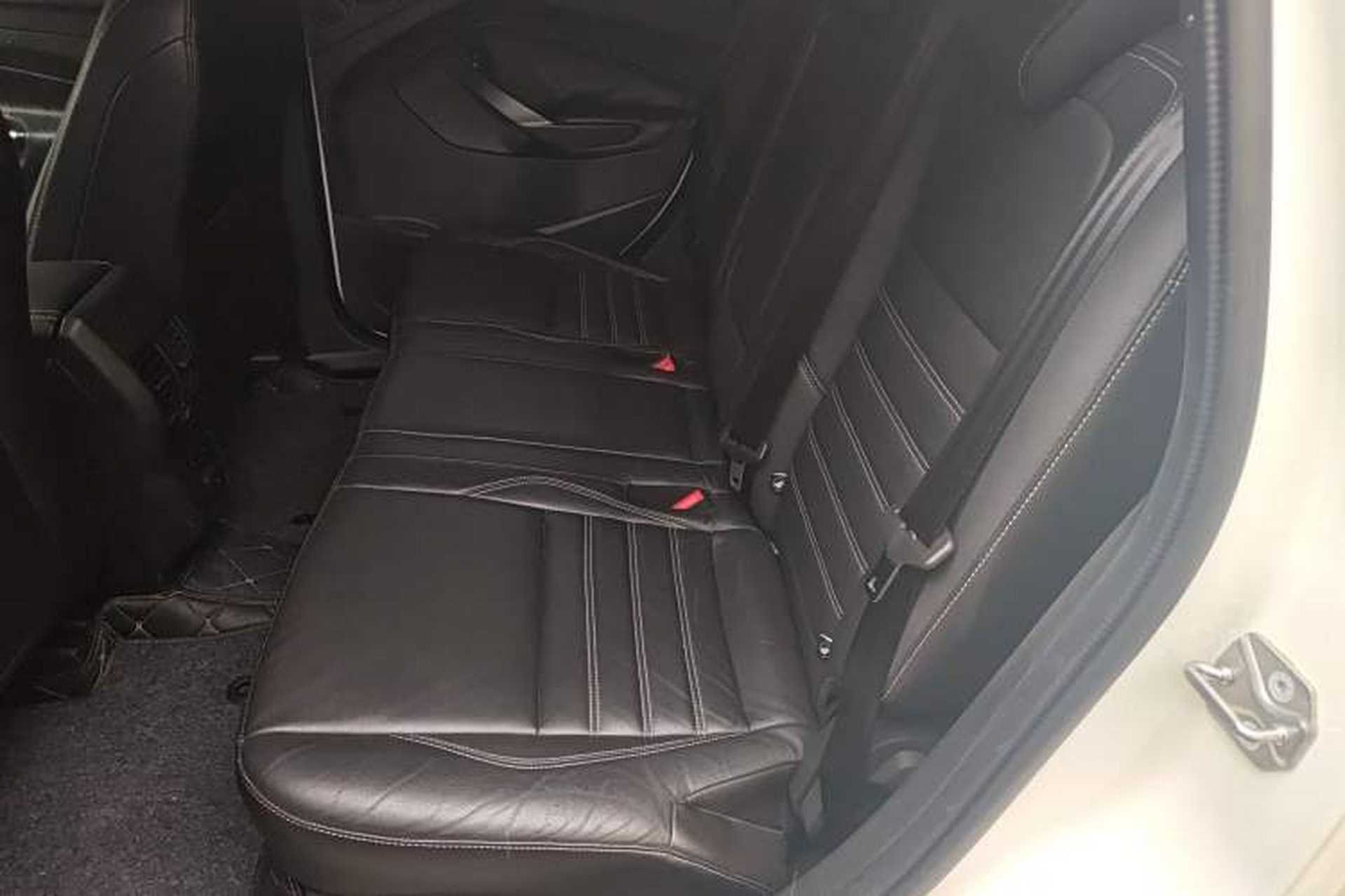 Used Ford Kuga 2017 EcoBoost 180 Two-Wheel-Drive Luxury Wing Edition Left Rear Seat