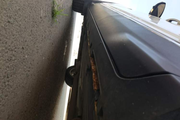 Used Ford Kuga 2017 EcoBoost 245 4x4 Prestige Edition Left Side Sill