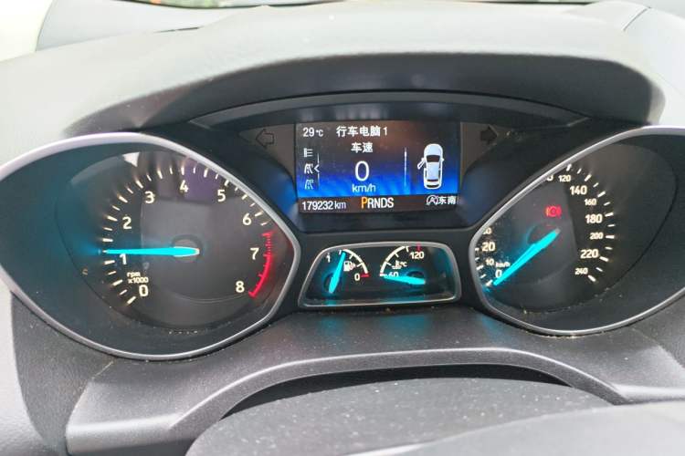 Used Ford Kuga 2017 EcoBoost 245 4x4 Prestige Edition Odometer Close Up