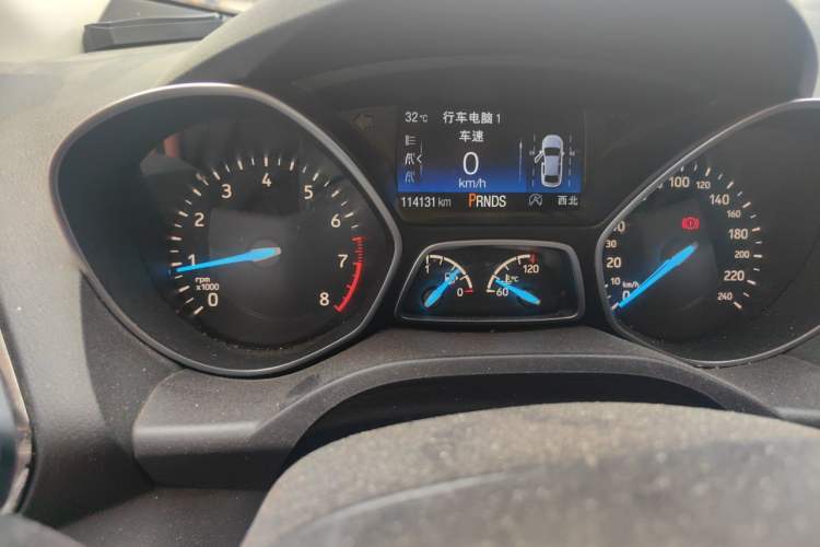 Used Ford Kuga 2017 EcoBoost 245 Four-Wheel Drive Titanium Edition Odometer Close Up